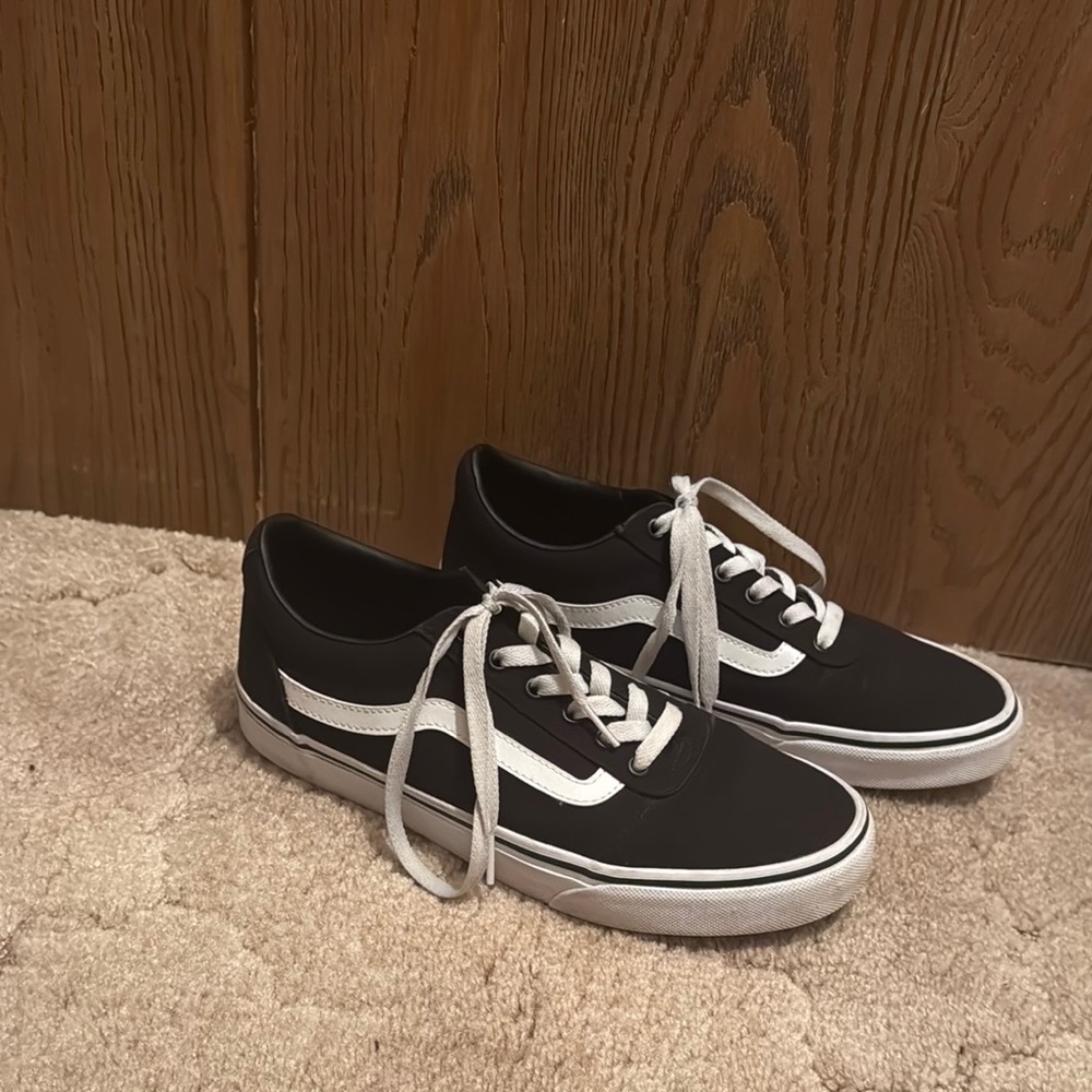 VANS Black and White Classic Sneakers